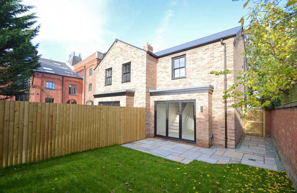 Shrewsbury garden by TC Homes, Shropshire construction company 